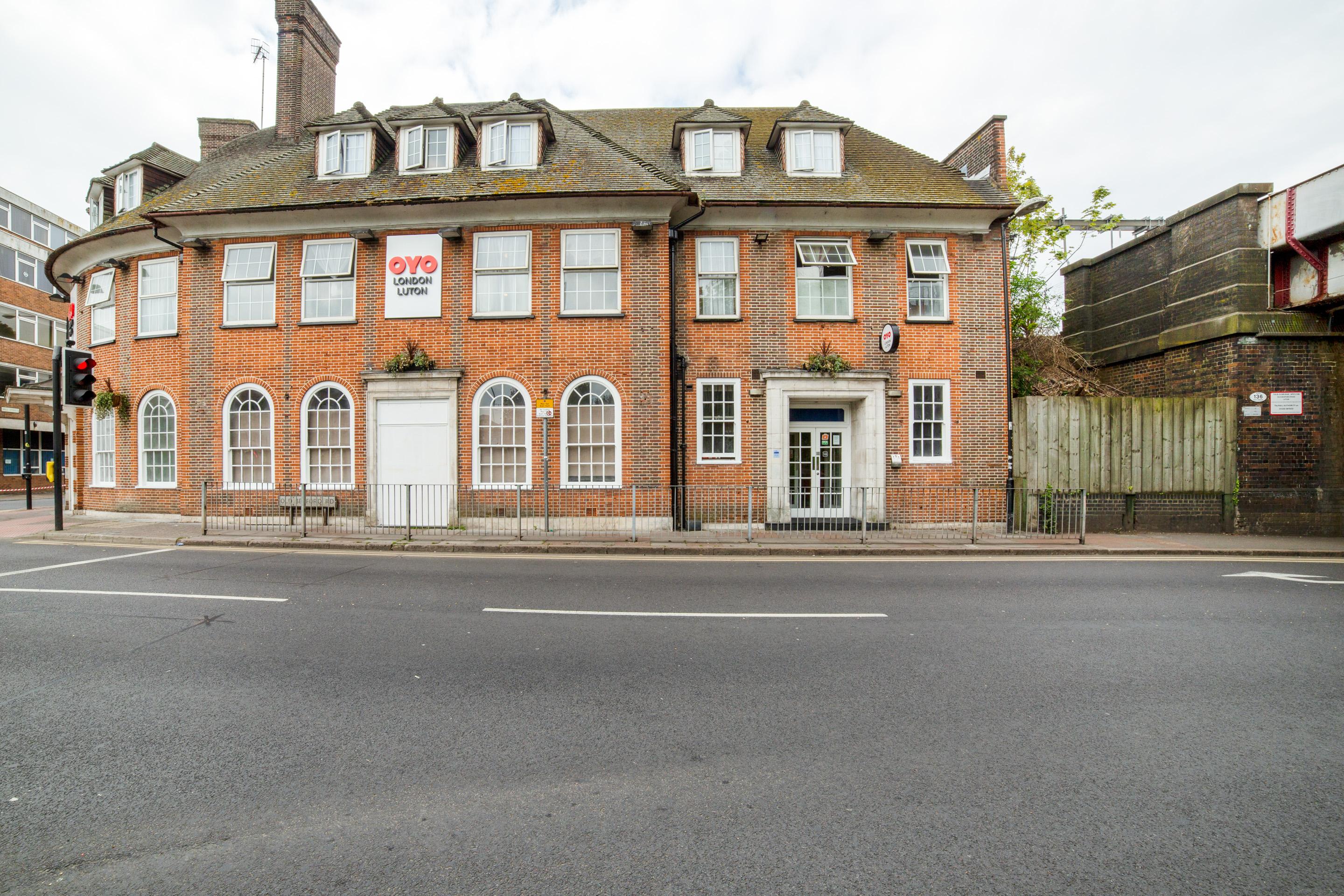 Oyo London Luton Ξενοδοχείο Λούτον Εξωτερικό φωτογραφία